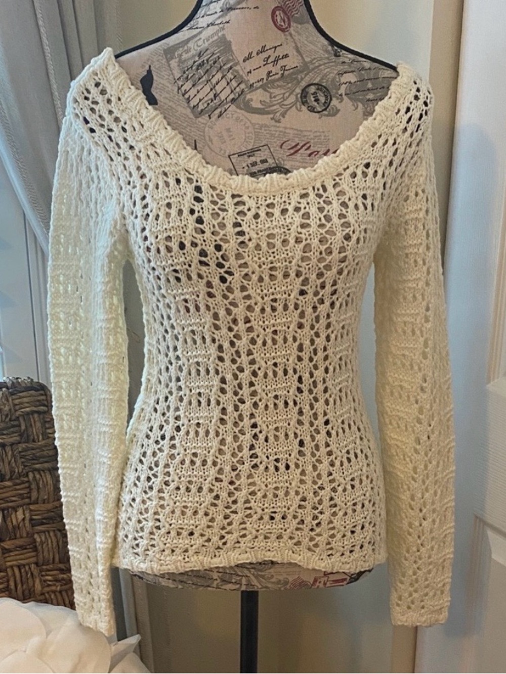VENUS Ivory Crochet Open Knit Boho Sweater Top XS - Picture 8 of 8